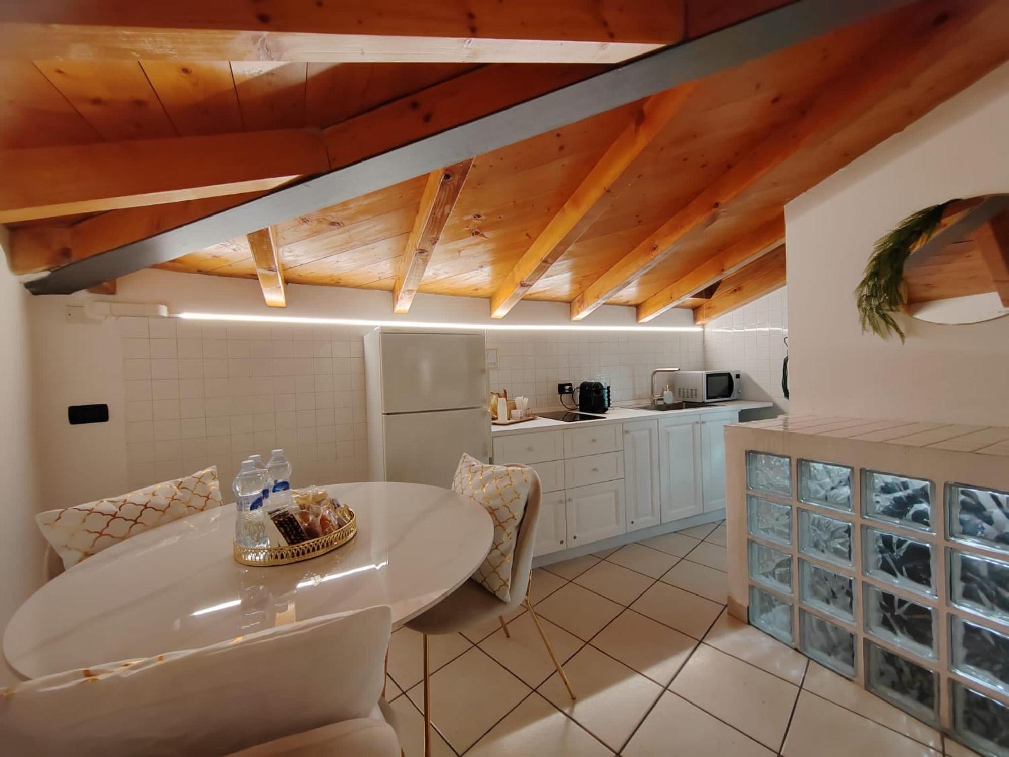 Vitti'S Home Verona 4 - Apartment 외부 사진